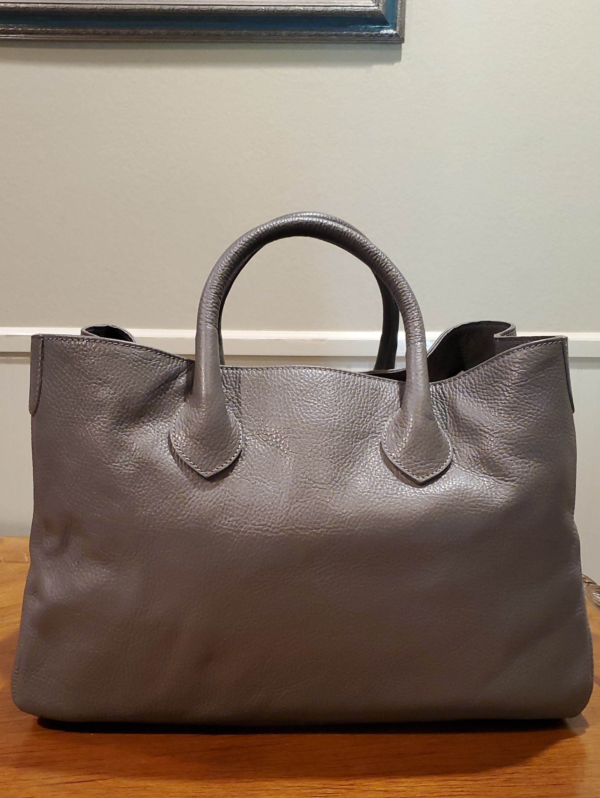 Like New Mark & Graham Elisabetta Slouch Bag — image 4 of 8